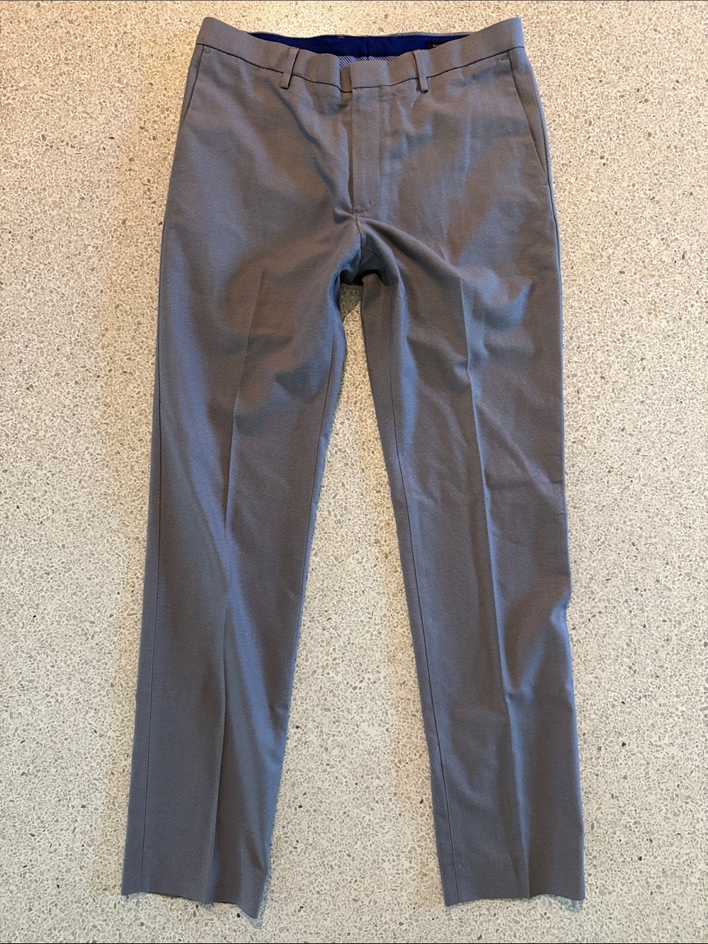 Banana Rebublic Non Iron Modern Slim Fit Gray Dress Chino Pants 31 x 34 NEW!